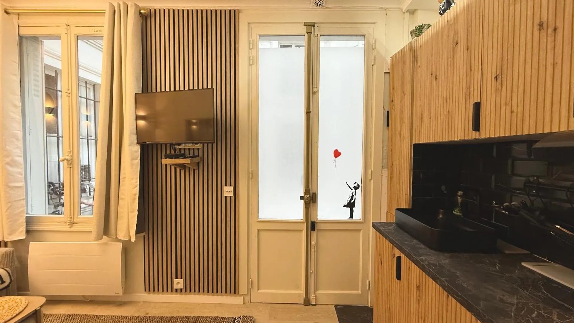 Appartamento Charming Getaway In Le Marais - Oberkampf Working & Living Parigi