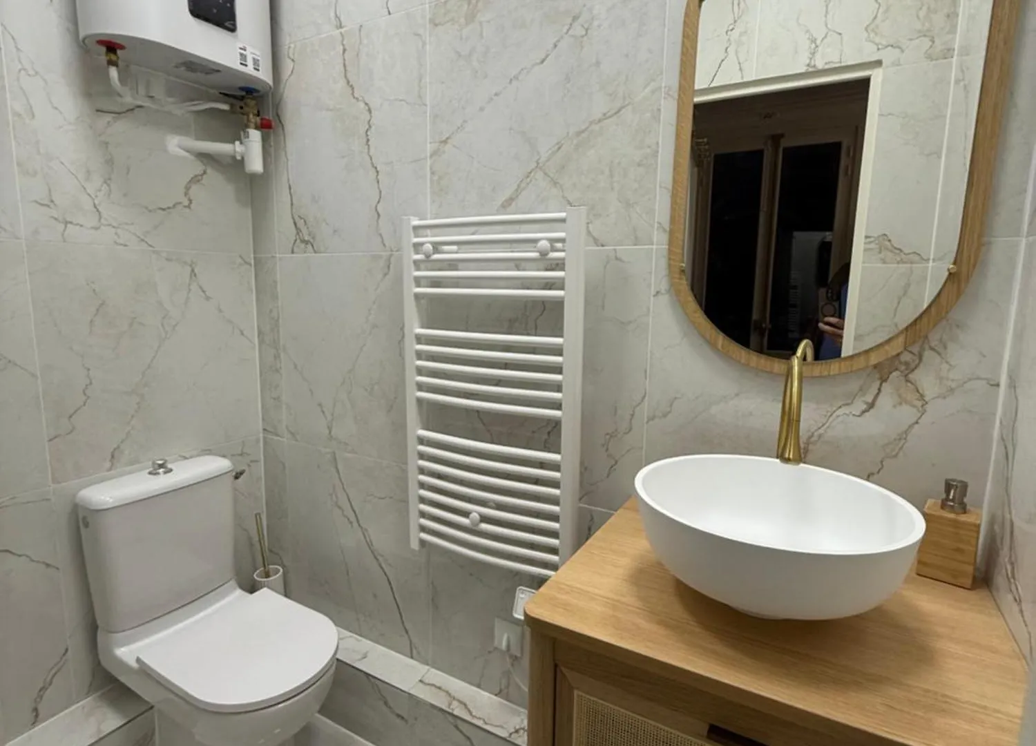 Charming Getaway In Le Marais - Oberkampf Working & Living Appartement Parijs